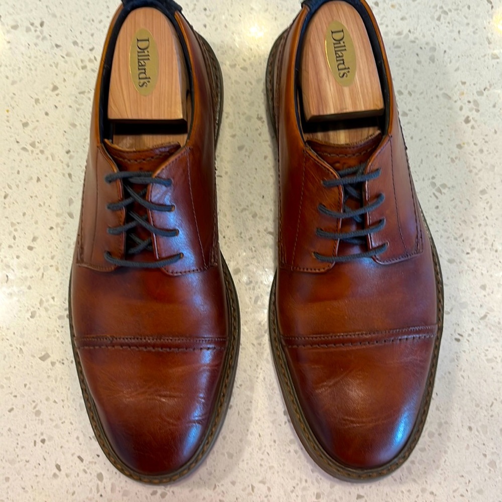 Clarks Men Cap Toe Oxford 10.5 Burgundy Cognac